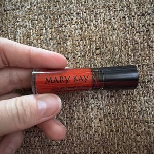 New In Box Mary Kay Nourishine Plus Lip Gloss Mango Tango #047932 Full Size